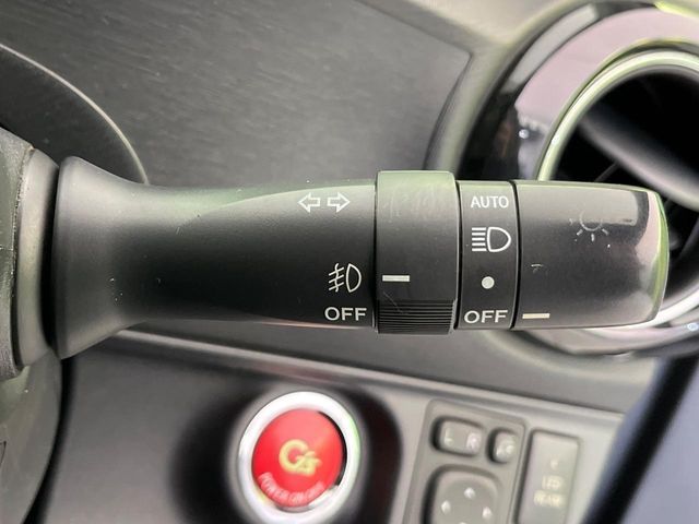 TOYOTA AQUA 2015 Image 31