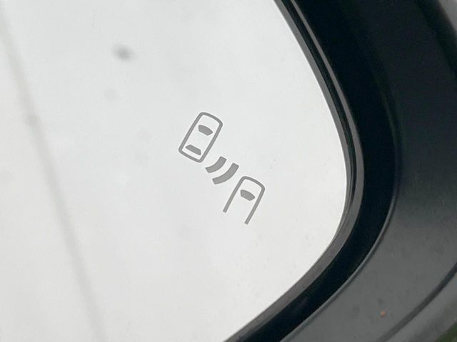 TOYOTA YARIS CROSS HYBRID 2022 Image 31