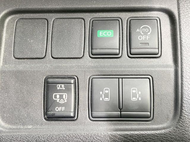 NISSAN SERENA  S-HYBRID 2018 Image 31