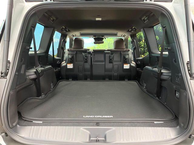 TOYOTA LANDCRUISER 250 2024 Image 31