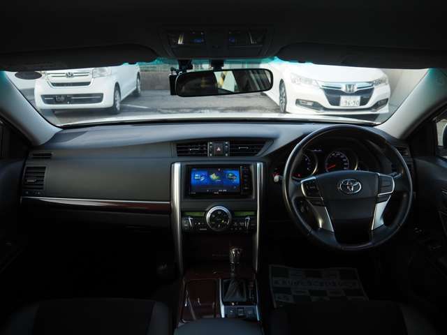 TOYOTA MARK X 2015 Image 31