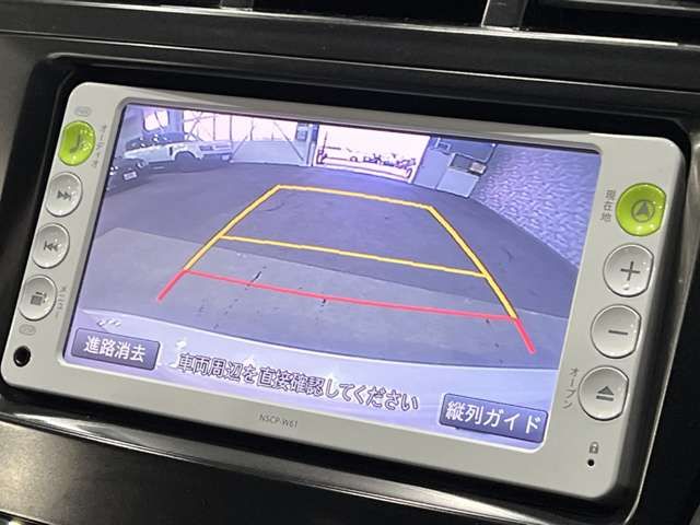 TOYOTA PRIUS ALPHA 2012 Image 31