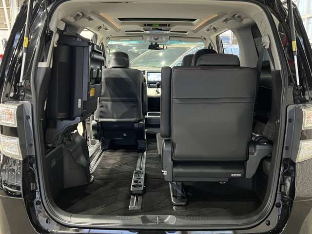 TOYOTA VELLFIRE 2013 Image 31