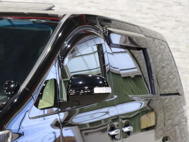 TOYOTA VELLFIRE 2013 Image 31