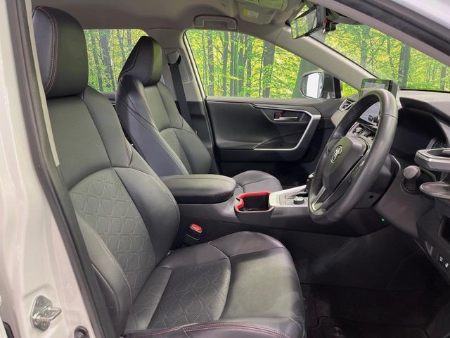 TOYOTA RAV4 HYBRID 4WD 2023 Image 31
