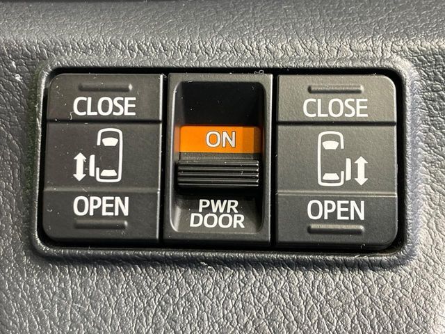 TOYOTA SIENTA HYBRID 2017 Image 31