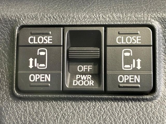 TOYOTA SIENTA HYBRID 2017 Image 31