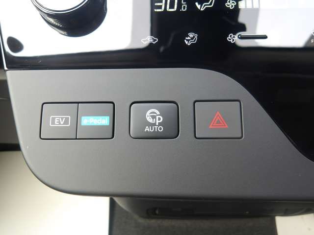 NISSAN SERENA  WG 4WD 2025 Image 31