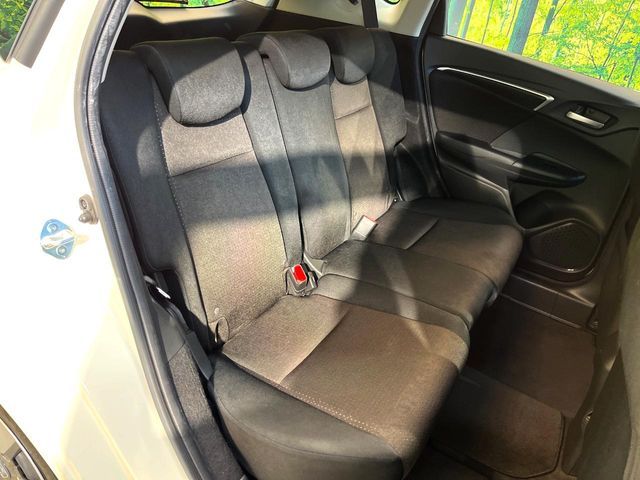 HONDA FIT HYBRID 2016 Image 31