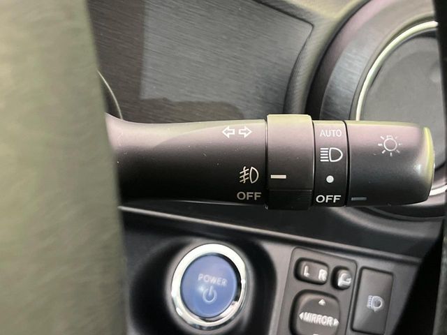 TOYOTA AQUA 2013 Image 31