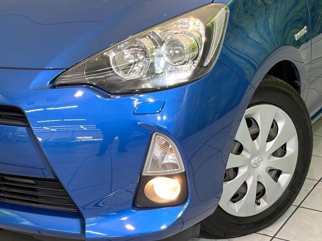 TOYOTA AQUA 2013 Image 31