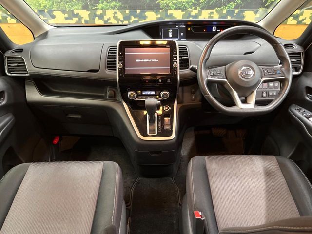NISSAN SERENA  S-HYBRID 2017 Image 31