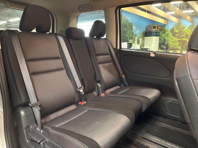 NISSAN SERENA  S-HYBRID 2017 Image 31