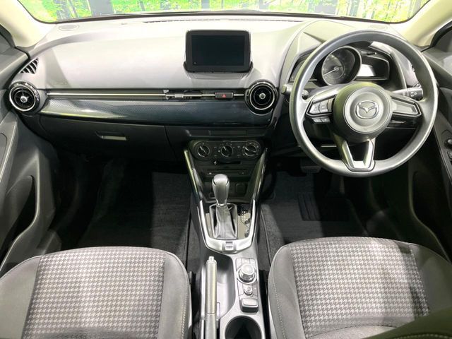 MAZDA DEMIO 2017 Image 31