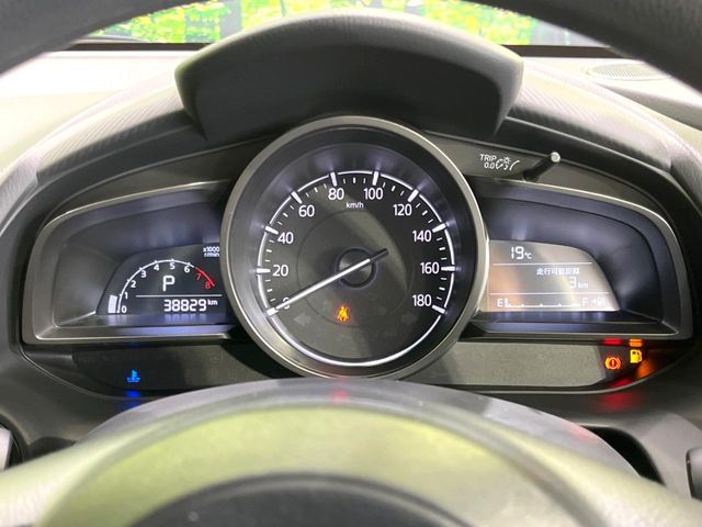 MAZDA DEMIO 2017 Image 31