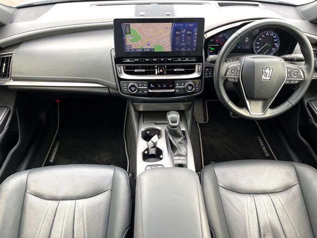 TOYOTA CROWN SEDAN HYBRID 2021 Image 31