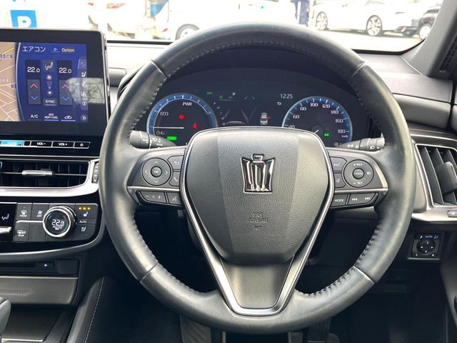 TOYOTA CROWN SEDAN HYBRID 2021 Image 31