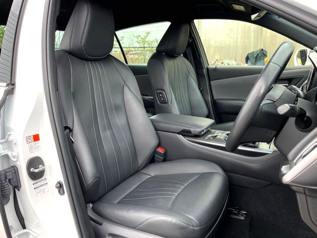 TOYOTA CROWN SEDAN HYBRID 2021 Image 31