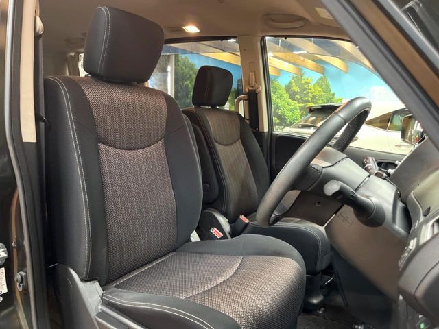 NISSAN SERENA  S-HYBRID 2014 Image 31