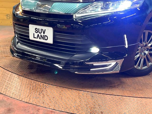 TOYOTA HARRIER 2WD 2018 Image 31