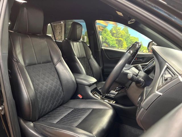 TOYOTA HARRIER 2WD 2018 Image 31