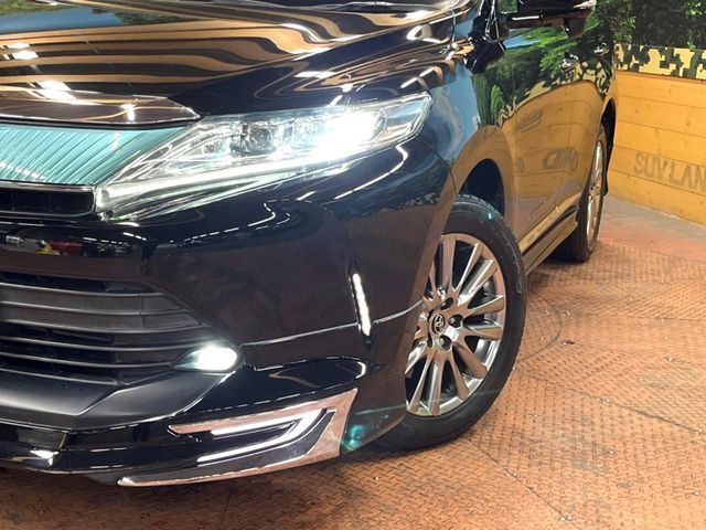 TOYOTA HARRIER 2WD 2018 Image 31