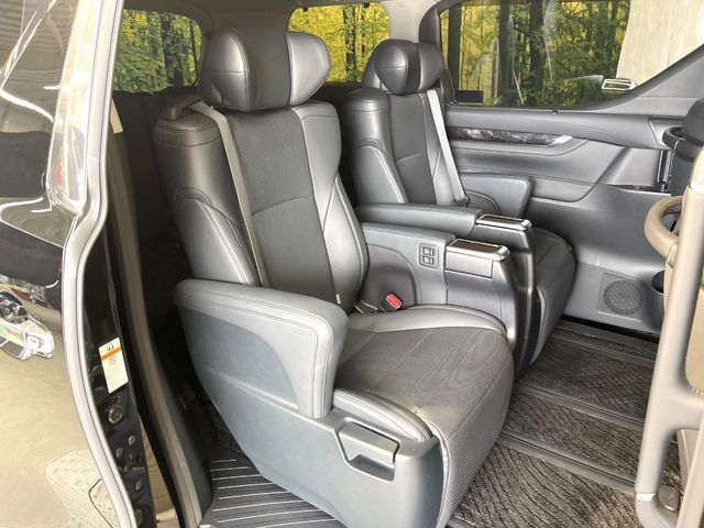 TOYOTA VELLFIRE 2019 Image 31