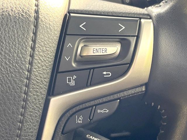 TOYOTA LANDCRUISER PRADO 2022 Image 31