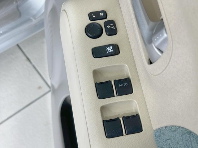 NISSAN MOCO 2009 Image 31