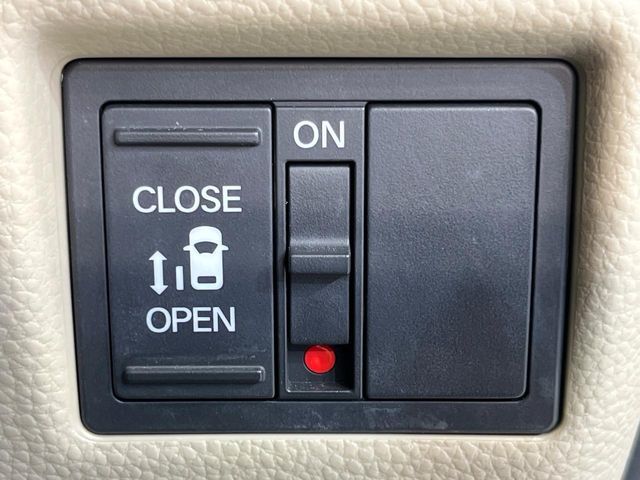 HONDA N BOX 2019 Image 31