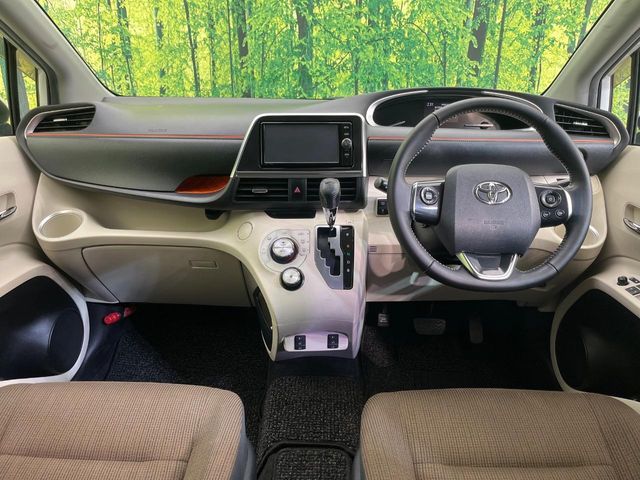 TOYOTA SIENTA HYBRID 2017 Image 31