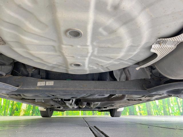 NISSAN NOTE 2012 Image 31