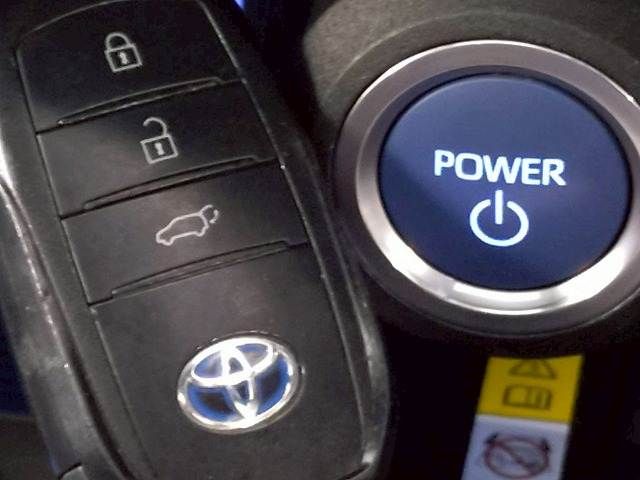 TOYOTA HARRIER HYBRID 2020 Image 31