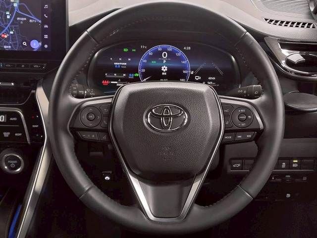 TOYOTA HARRIER HYBRID 2023 Image 31