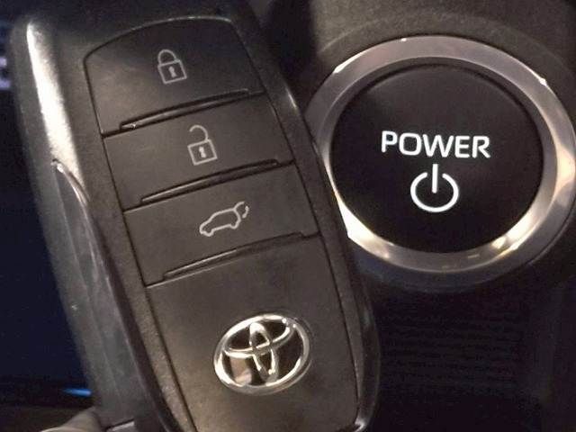 TOYOTA HARRIER HYBRID 2023 Image 31