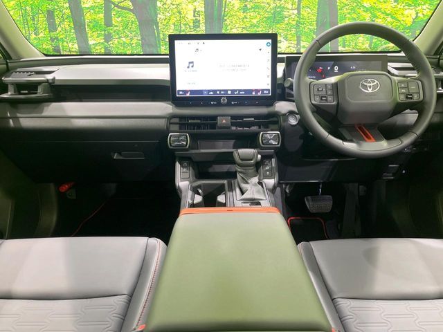 TOYOTA RAV4 HYBRID 4WD 2026 Image 31