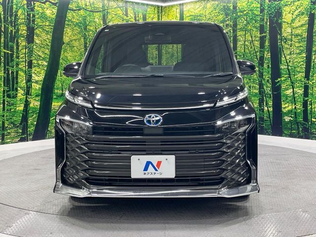 TOYOTA VOXY HYBRID 2023 Image 31