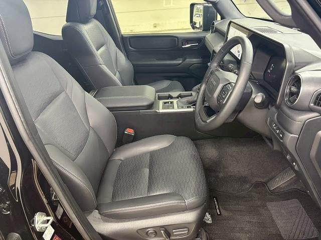 TOYOTA LANDCRUISER 250 2025 Image 31