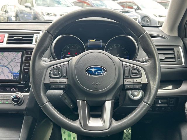 SUBARU LEGACY OUTBACK 2015 Image 31