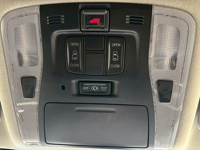 TOYOTA VELLFIRE 2019 Image 31