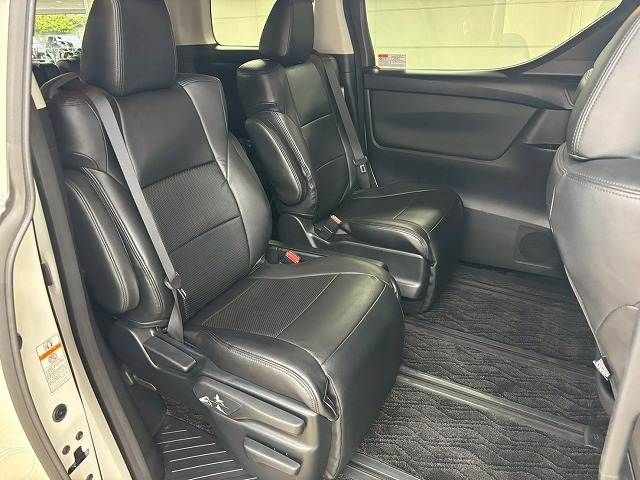 TOYOTA VELLFIRE 2019 Image 31