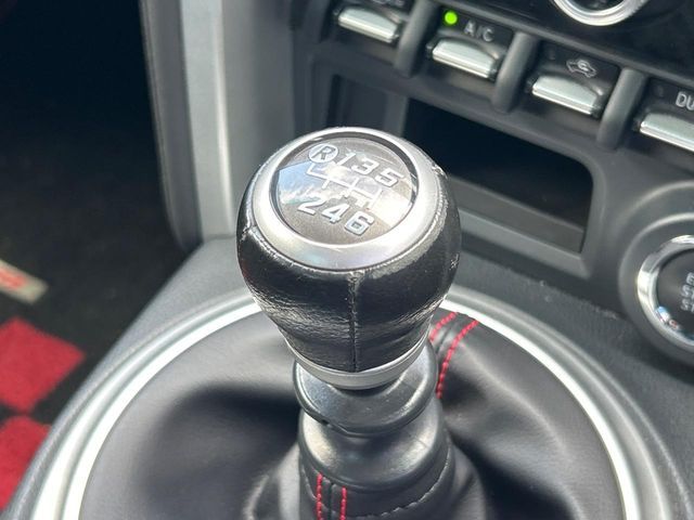 SUBARU BRZ 2017 Image 31