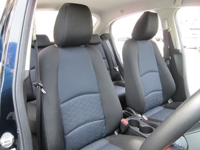 MAZDA DEMIO 2014 Image 31