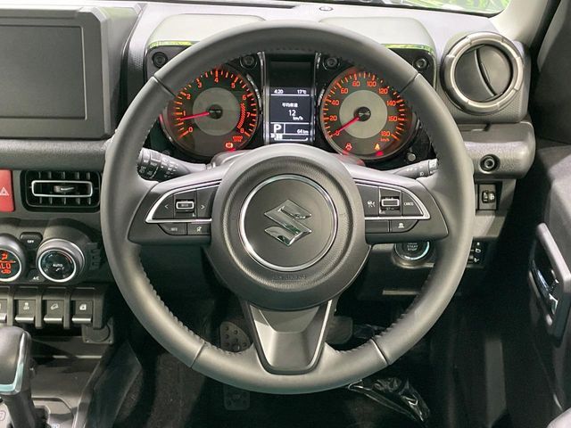 SUZUKI JIMNY NOMADE 2026 Image 31