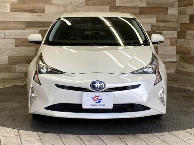 TOYOTA PRIUS 2017 Image 31