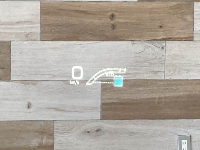 TOYOTA PRIUS 2017 Image 31