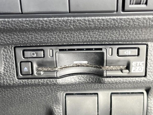 TOYOTA COROLLA CROSS HYBRID 2023 Image 31