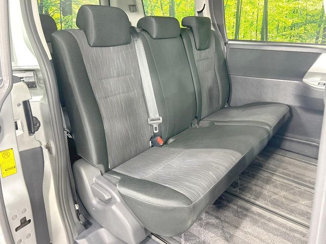 TOYOTA NOAH 4WD 2010 Image 31