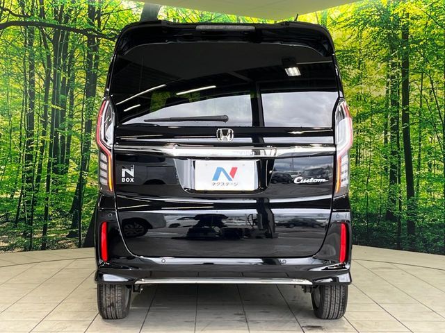 HONDA N BOX CUSTOM 2022 Image 31