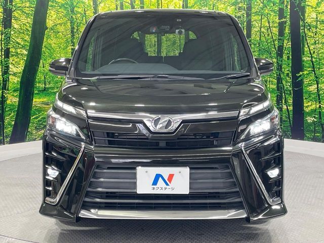 TOYOTA VOXY 2017 Image 31